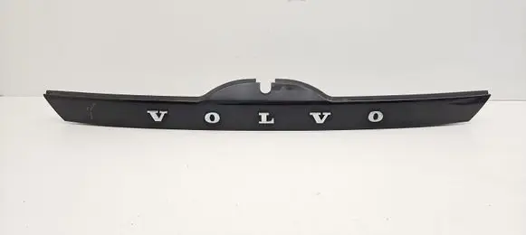 Volvo V60 Trunk door license plate light bar 31391290