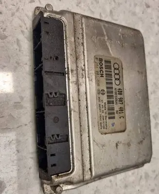 Audi A6 S6 C5 4B Engine control unit/module 4B0907401C 0281001836 28RT2496