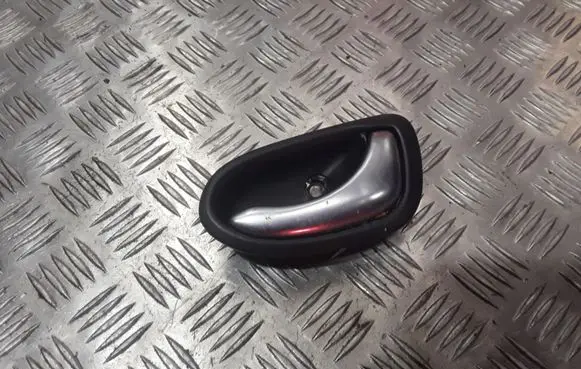 Nissan Primera Front door interior handle 500660054 82670AV600