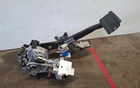 Volvo V60 Brake pedal 31317447