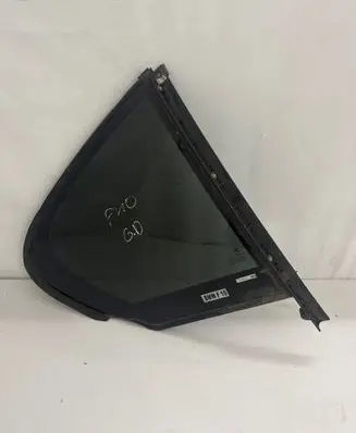 BMW 5 F10 F11 Rear vent window glass 7182026
