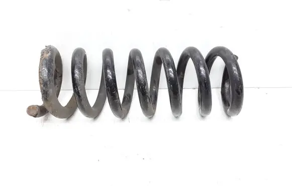 Mercedes-Benz C W204 Rear coil spring