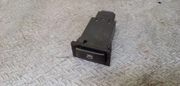 Toyota RAV 4 (XA20) Fog light switch