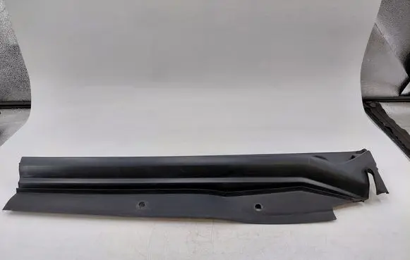 Citroen C4 I Picasso Wiper trim 9687793577