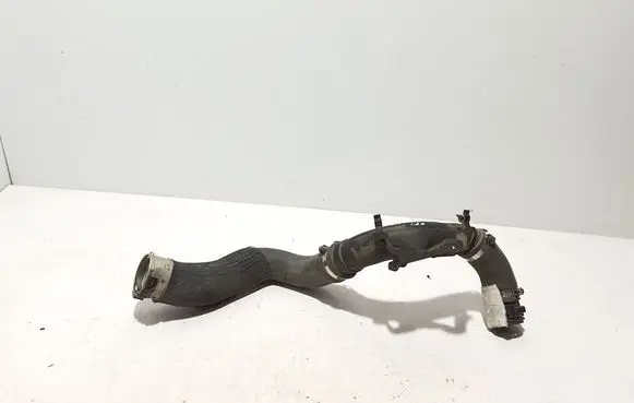 Intercooler hose/pipe