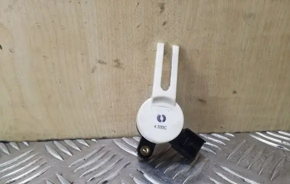 Clutch pedal sensor