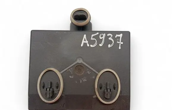 Volkswagen PASSAT B8 Door control unit/module 5Q0959393E