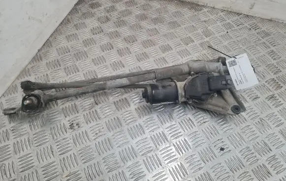 Subaru Outback Front wiper linkage and motor