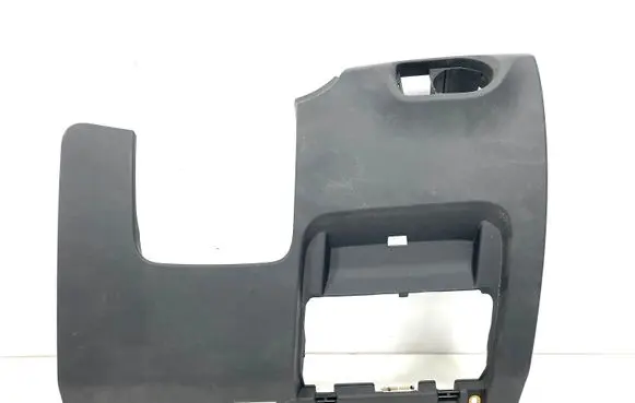 Dashboard lower bottom trim panel