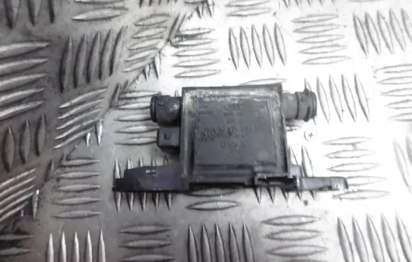 Audi A3 S3 8L Sliding door control unit/module 4A0959981A