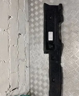 BMW M4 F82 F83 Other trunk/boot trim element 7308202