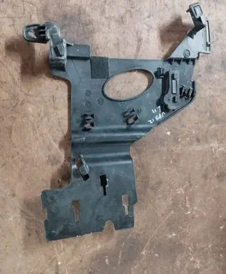 Chrysler Town u0026 Country V Sliding door exterior handle/bracket 3016662