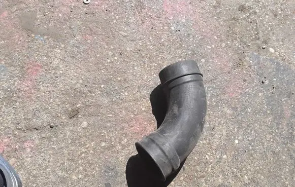 Renault Laguna III Intercooler hose/pipe 8200724087