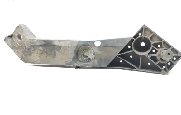 Renault Trafic III (X82) Radiator support slam panel bracket 625001299R