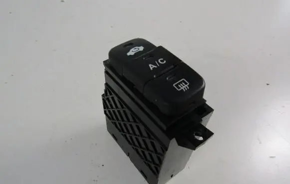 Honda Civic Air conditioning (A/C) switch 2114U5TG1