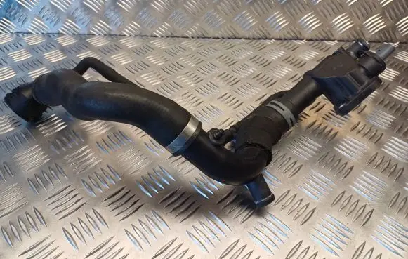 Audi A3 S3 8P Thermostat housing 03L121132DE 3C0121087A 3C0122291
