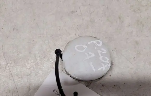 Rear bumper row hook cap/cover