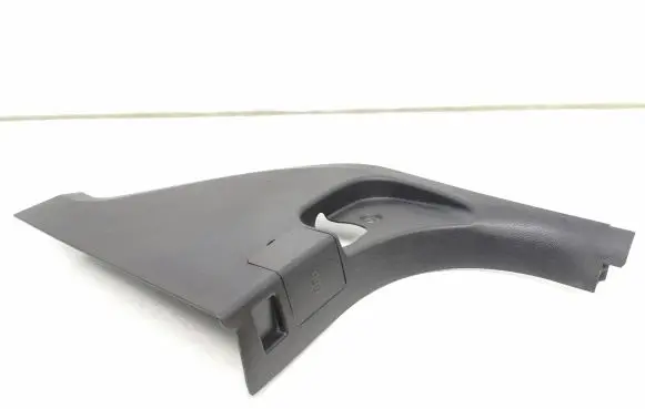 Foot area side trim