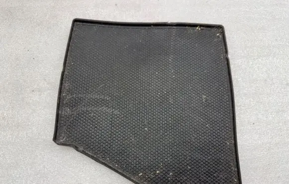Mercedes-Benz GL X166 Glove box pad A1666830794