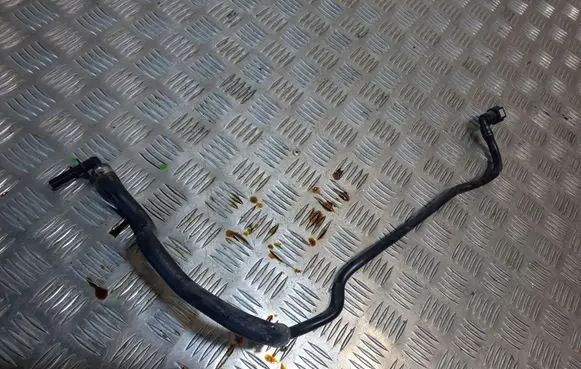Audi A5 Vacuum line/pipe/hose 8W0611931