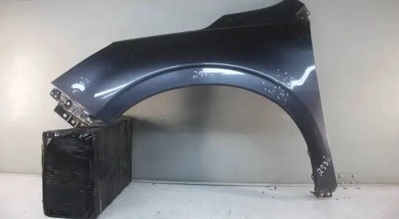 Subaru Forester SJ Fender mounting bracket