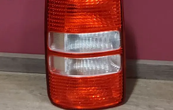 Volkswagen Caddy Rear/tail lights 2K0945111A