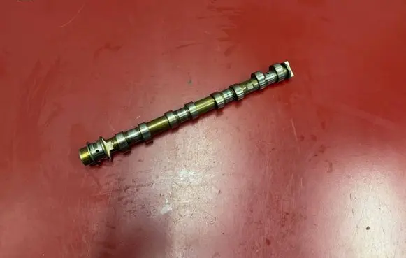 BMW X3 F25 Camshaft 7616467 11317616467