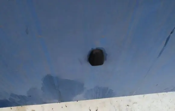 Windshield washer spray nozzle