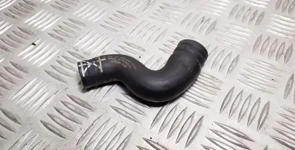 Volkswagen PASSAT B7 Engine coolant pipe/hose 03L121157Q