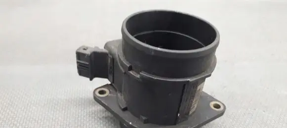 Renault Scenic I Mass air flow meter 7700105010B