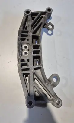 Dodge Challenger Gearbox mounting bracket 68170323AA