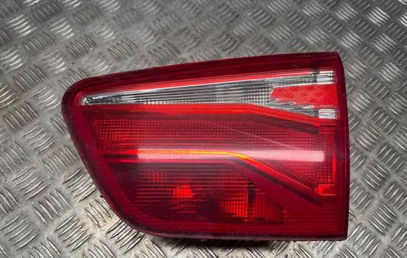 Seat Alhambra (Mk2) Tailgate rear/tail lights 7N5945094G 89504985 89504985TD56