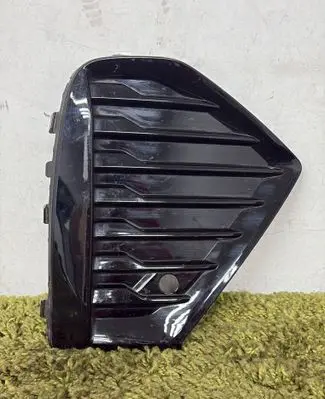 Volvo XC60 Front bumper lower grill 32234962