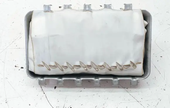 Chrysler Town & Country V Passenger airbag P68086537AC
