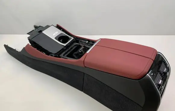 BMW X5 G05 Center console