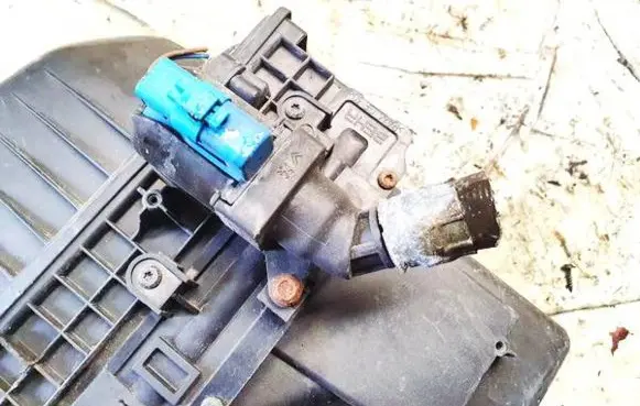 Peugeot 607 Electric auxiliary coolant/water pump