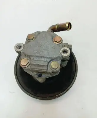 Volkswagen Transporter - Caravelle T4 Power steering pump 7D0422153