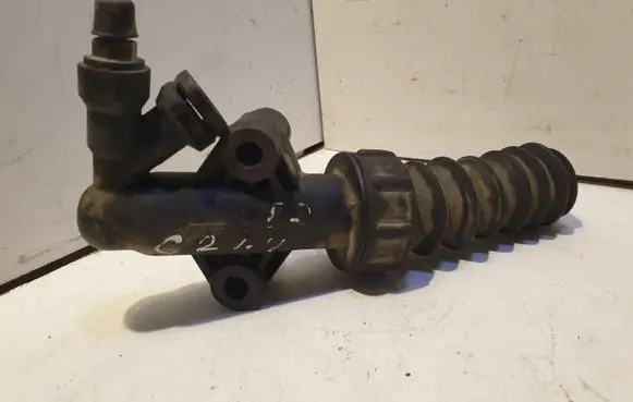 Clutch master cylinder