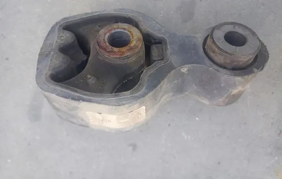 Mazda 6 Gearbox mount