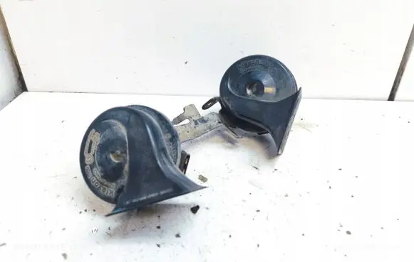 Audi A3 S3 8L Horn signal 