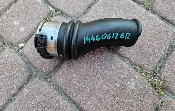 Opel Vivaro Intercooler hose/pipe 144606126R