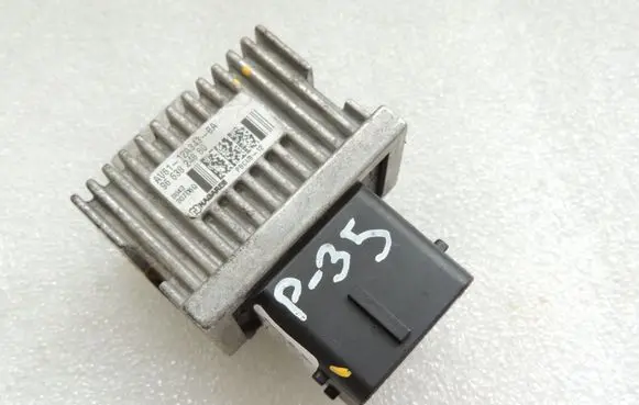 Peugeot 508 RXH Glow plug pre-heat relay 9663824880 598144