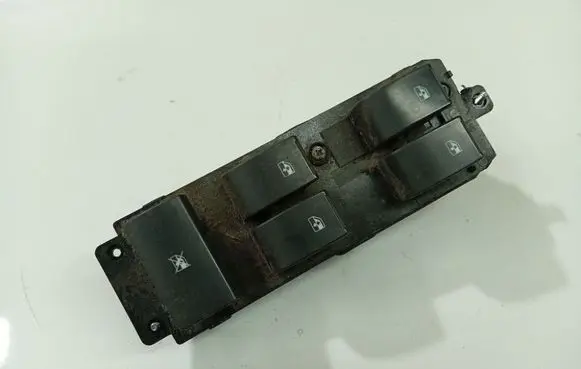 Opel Antara Windscreen/window heater switch 