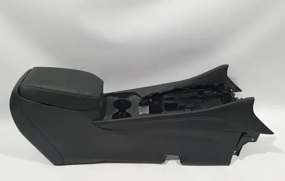 Nissan Qashqai J12 Center console PU6721