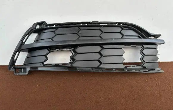 Skoda Karoq Front bumper lower grill 57A807368
