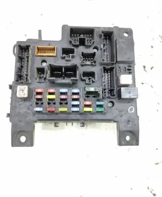 Mitsubishi Outlander Fuse module 8637A213 L8637001A 519087530