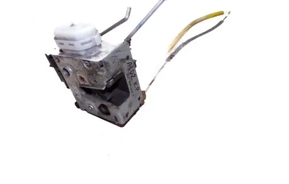 Audi A8 S8 D2 4D Front door lock 4D1837015A