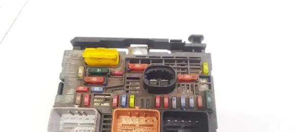 Citroen C5 Fuse box set 9667044980