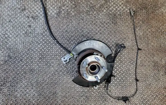 Dodge Charger Rear wheel hub 68079751AA 04779643AD