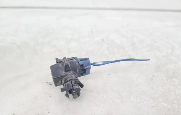 Opel Omega B1 Outside/external air temperature sensor 09152245